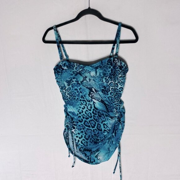 5/$25 Christina Blue Animal Print Tankini Bikini Top Swim Top 12 - Picture 11 of 11